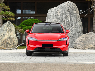 Luxeed R7 Фото №2